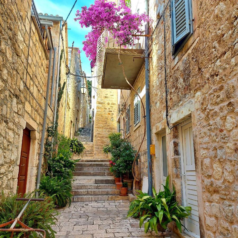 Apartments Nona 1 Χβαρ Εξωτερικό φωτογραφία