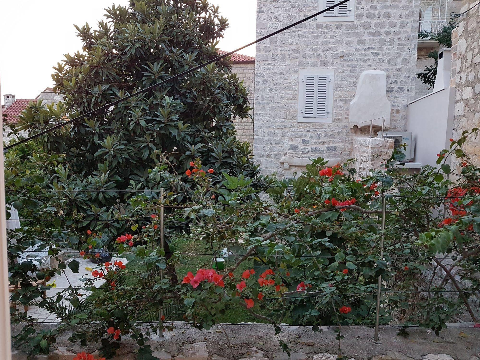 Apartments Nona 1 Χβαρ Εξωτερικό φωτογραφία