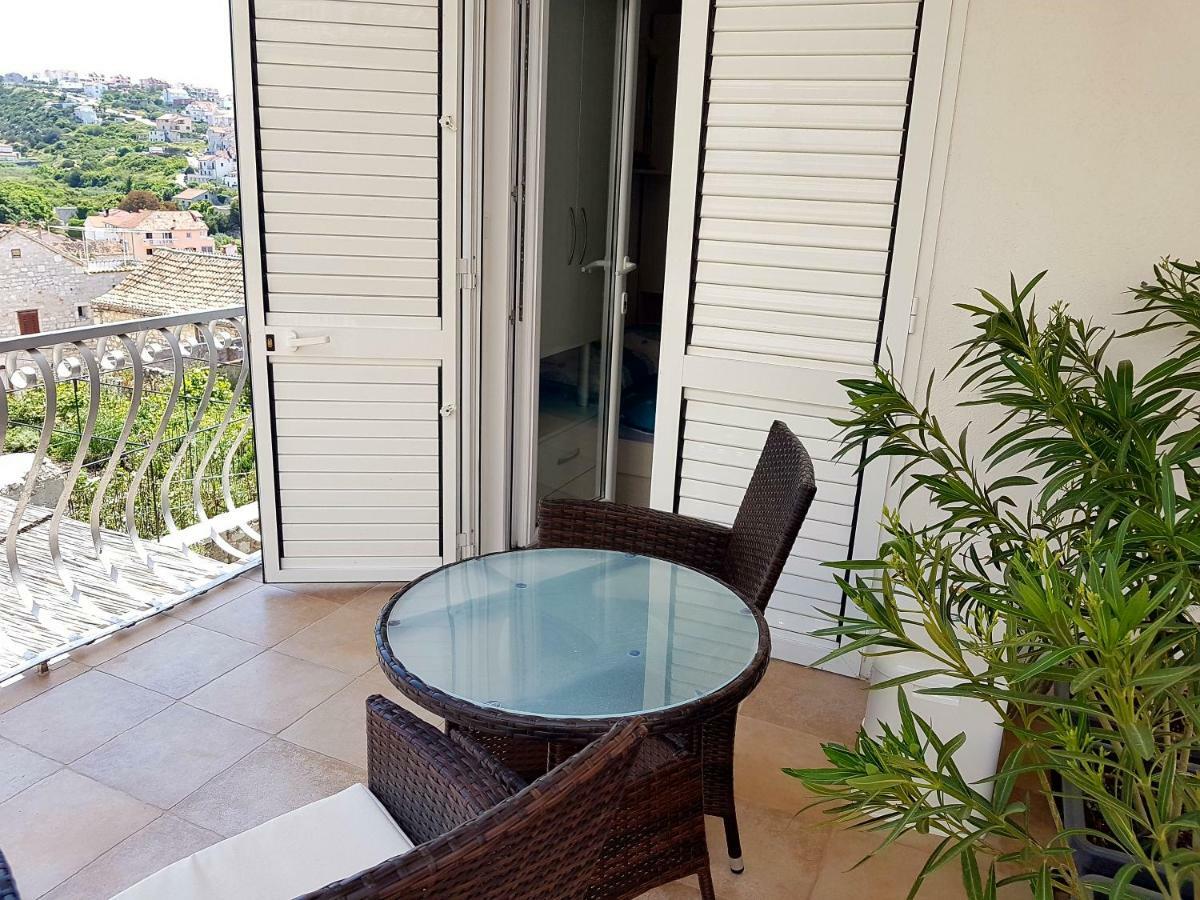 Apartments Nona 1 Χβαρ Εξωτερικό φωτογραφία